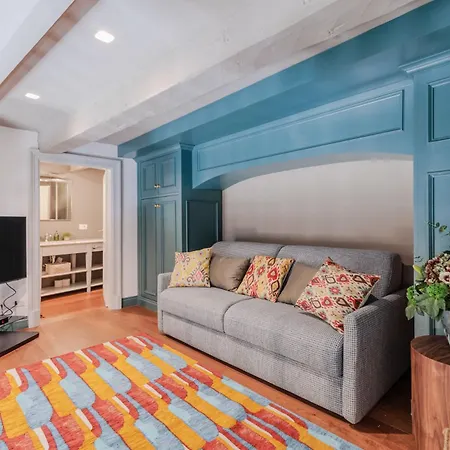 Ti 4 Bedrooms 4 Bathrooms شقة لوكا