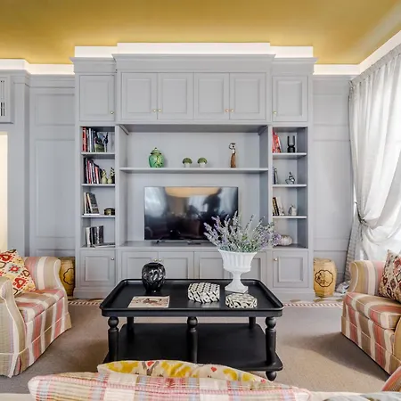Ti 4 Bedrooms 4 Bathrooms
